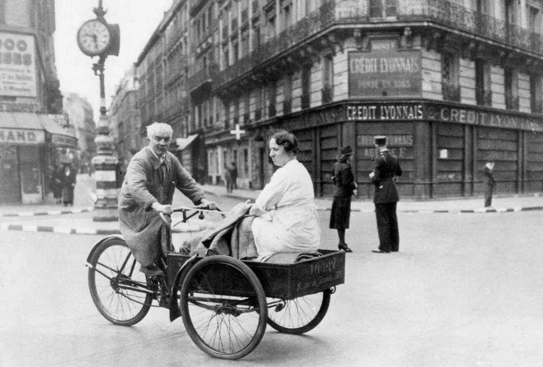 French civilians using a carrier cycle, 1940